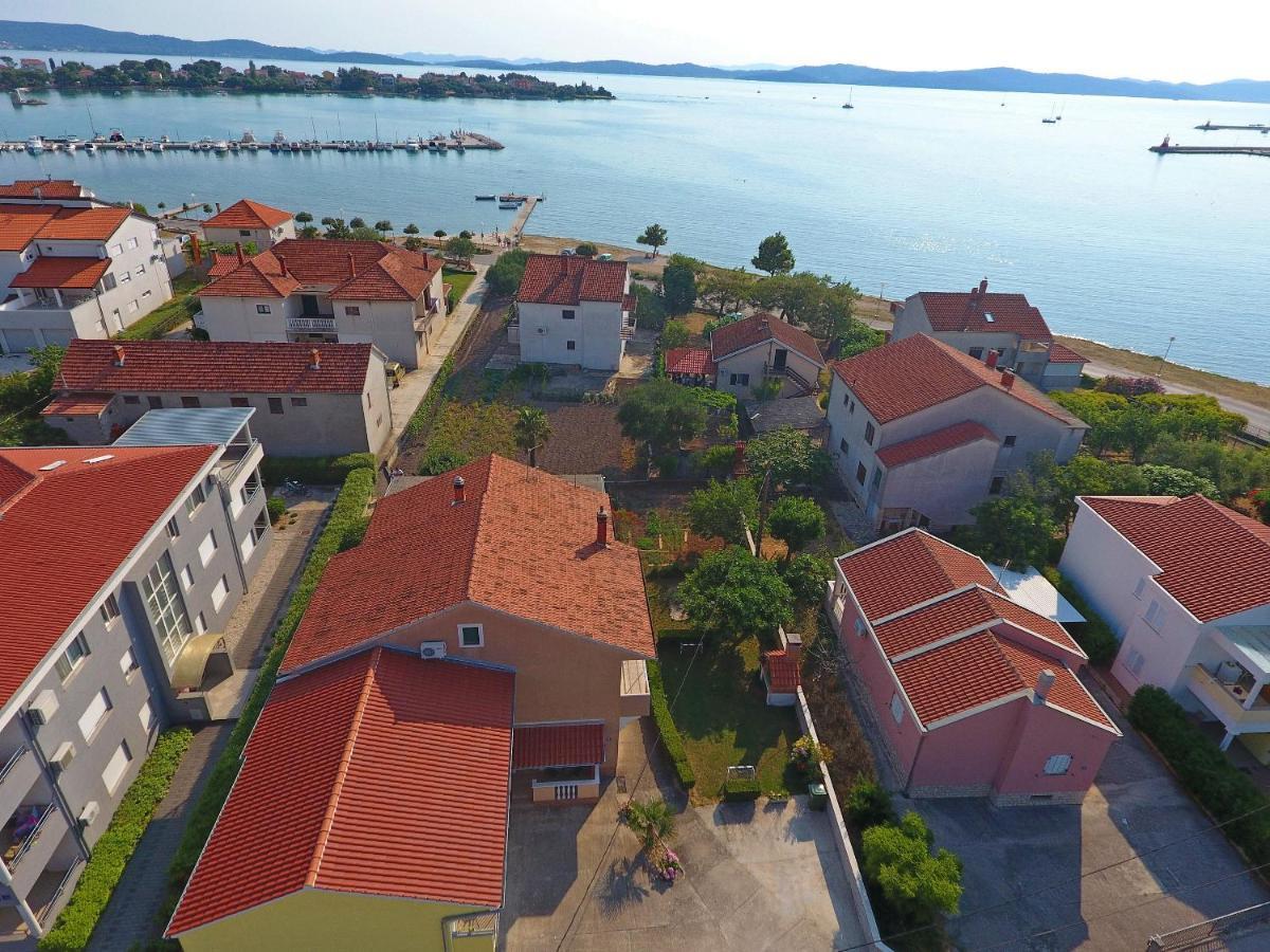 Apartmani Dane Сукошан Екстер'єр фото